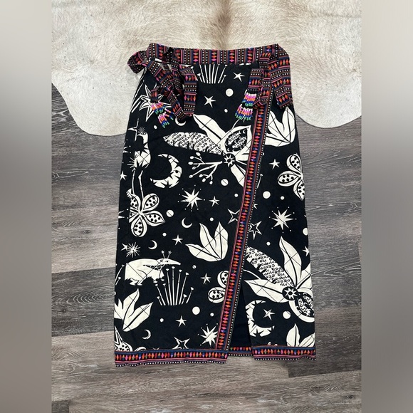 FARM Rio Black and White Midi Skirt